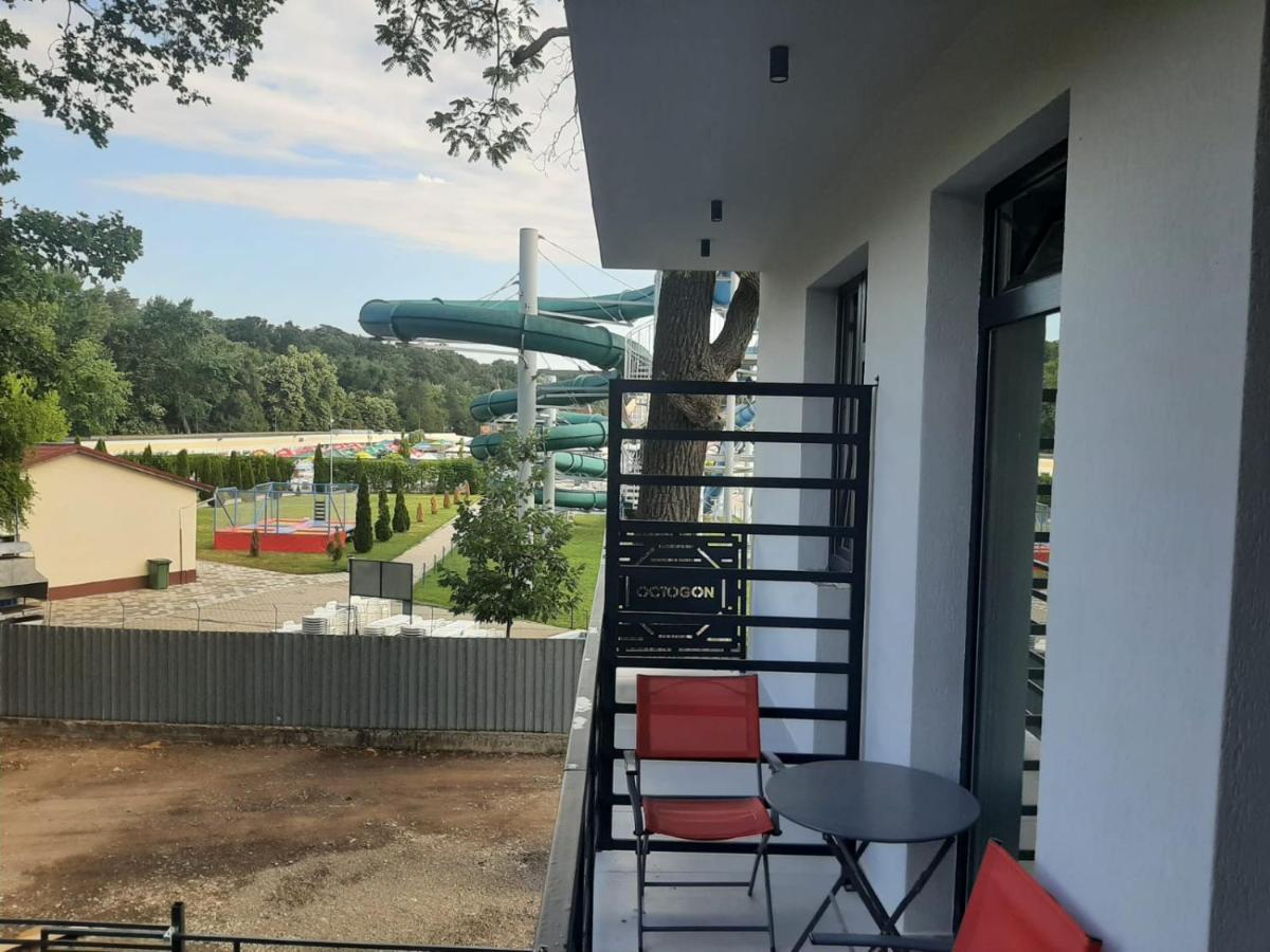 Octogon Hotel Félixfürdő Kültér fotó