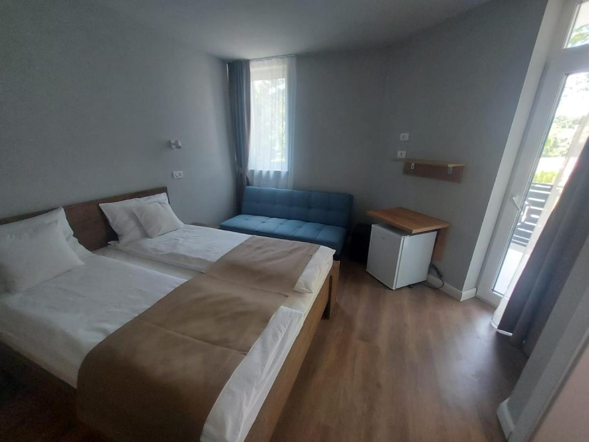 Octogon Hotel Félixfürdő Kültér fotó