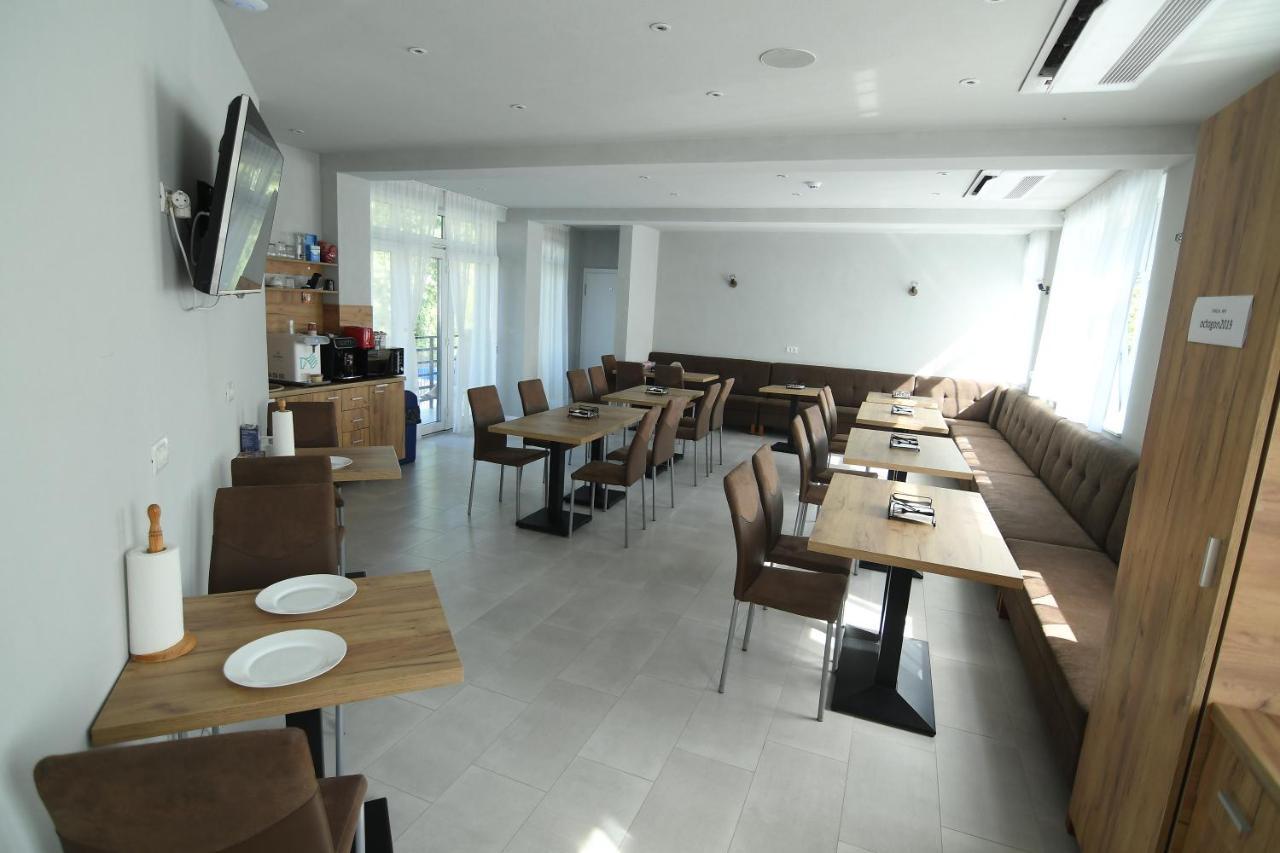 Octogon Hotel Félixfürdő Kültér fotó
