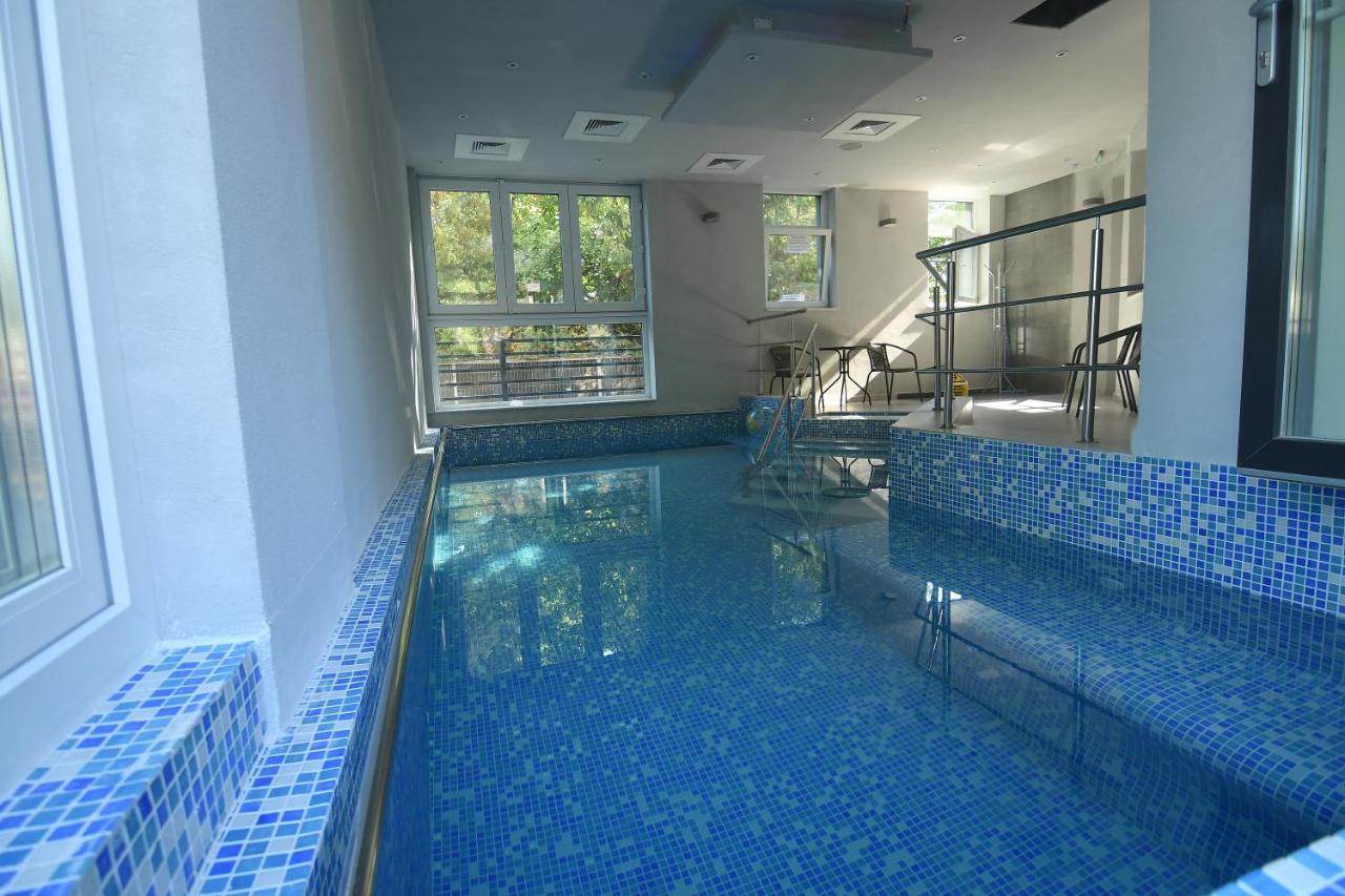 Octogon Hotel Félixfürdő Kültér fotó